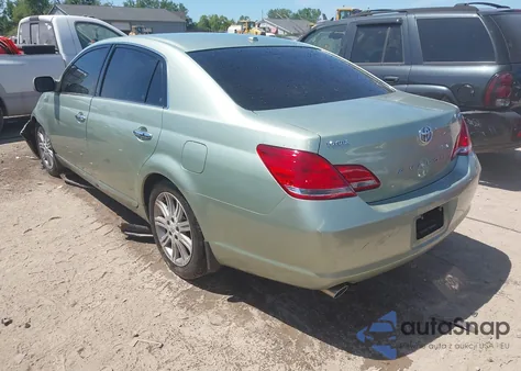 2010 Toyota Avalon Limited из США, поврежденный, VIN 4T1BK3DB6AU363084